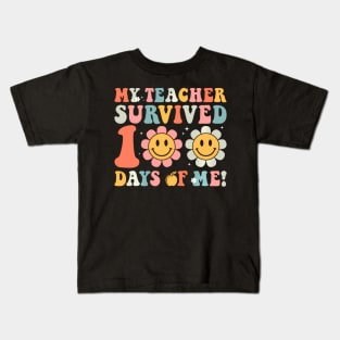 My Teacher Survived 100 Days Of Me School Groovy Kids T-Shirt